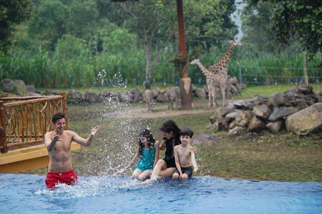 Prigen Baobab Safari Resort מראה חיצוני תמונה